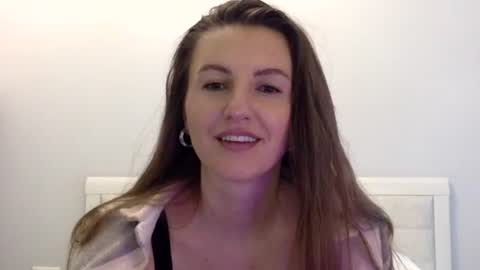 Snapshot of orvaline chatting on March 22, 2026, 3:37 pm orvaline online show from March 22, 2026, 3:37 pm