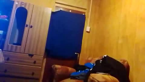 oscaruc232323 online show from October 5, 2025, 9:34 pm