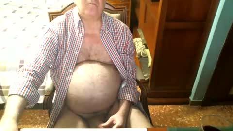 Snapshot of oscarw chatting on January 10, 2026, 5:48 pm Oscar online show from January 10, 2026, 5:48 pm