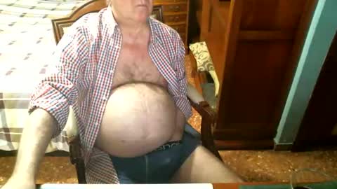 Snapshot of oscarw chatting on January 12, 2026, 5:29 pm Oscar online show from January 12, 2026, 5:29 pm