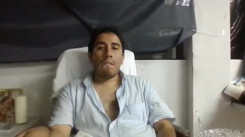 oscaryn_martell online show from June 4, 2026, 5:35 am