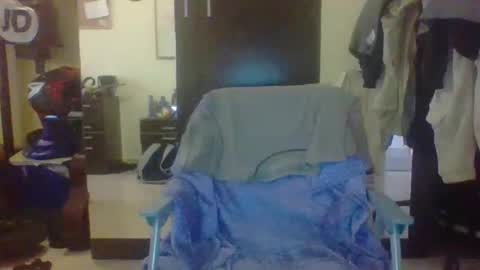 Snapshot of oshaka chatting on October 28, 2025, 9:02 am HappyGrower online show from October 28, 2025, 9:02 am