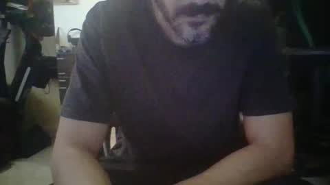 Snapshot of oshaka chatting on December 2, 2025, 11:15 am HappyGrower online show from December 2, 2025, 11:15 am