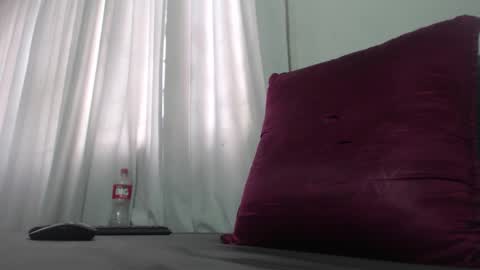 Snapshot of osirishills chatting on October 7, 2025, 1:30 pm OsirisHills online show from October 7, 2025, 1:30 pm