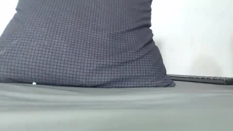 Snapshot of osirishills chatting on October 14, 2025, 10:54 pm OsirisHills online show from October 14, 2025, 10:54 pm