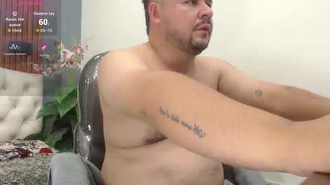 Bear Gael online show from April 8, 2026, 6:41 pm