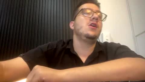 juan online show from October 19, 2025, 9:54 am