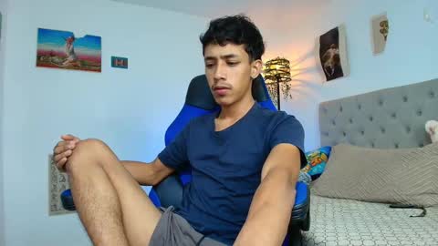 Snapshot of ostin_18hot chatting on November 26, 2025, 2:56 am ostin 18hot online show from November 26, 2025, 2:56 am