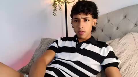 Snapshot of ostin_18hot chatting on February 10, 2026, 3:32 am ostin 18hot online show from February 10, 2026, 3:32 am