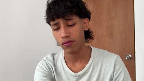 Snapshot of ostin_18hot chatting on February 24, 2026, 6:50 pm ostin 18hot online show from February 24, 2026, 6:50 pm