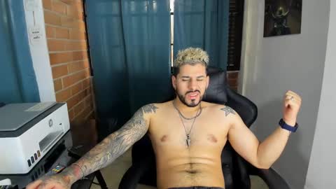 Snapshot of ostin_big09 chatting on January 9, 2025, 12:52 pm Instagram ostin big09--------- online show from January 9, 2025, 12:52 pm