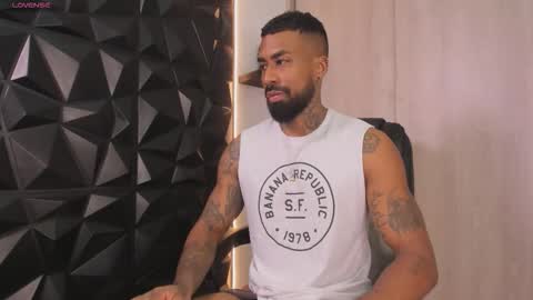 Snapshot of ostin_danielss chatting on November 25, 2025, 9:04 pm Ostin Daniels online show from November 25, 2025, 9:04 pm