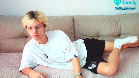 Ostin online show from February 6, 2025, 7:13 am