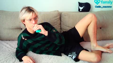 Ostin online show from February 18, 2025, 8:38 am