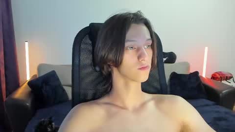 Snapshot of ostin_meoww chatting on July 20, 2026, 2:52 pm Ostin online show from July 20, 2026, 2:52 pm