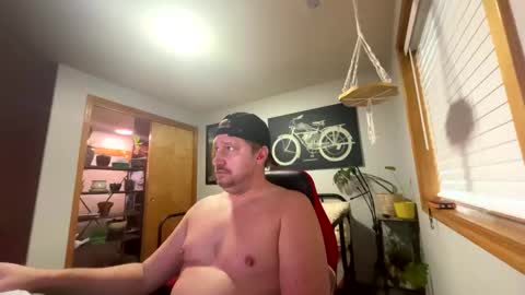 otterguywa online show from November 6, 2025, 4:19 pm