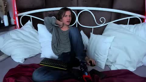 Otto online show from September 14, 2025, 10:09 pm