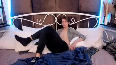 Otto online show from September 22, 2025, 8:33 pm