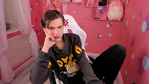 Otto online show from October 13, 2025, 3:39 am