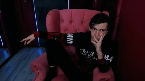 Otto online show from October 25, 2025, 8:25 pm