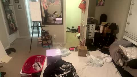 Snapshot of ourbeautifultransformation chatting on November 19, 2025, 6:35 am OurBeautifulTransformation online show from November 19, 2025, 6:35 am