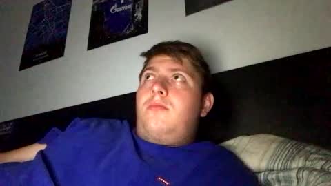 outflayd online show from November 28, 2025, 5:54 am