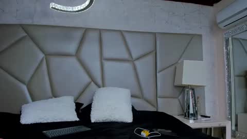 owen_stone1 online show from March 25, 2026, 11:44 pm