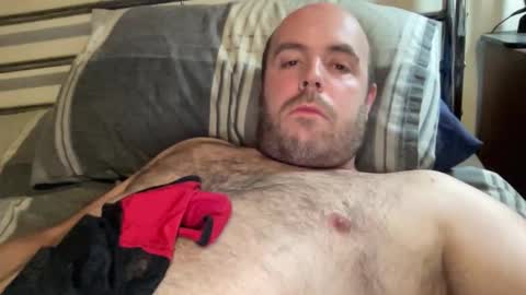 Owen2022 online show from October 6, 2025, 6:27 pm