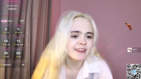 Oxcy online show from April 25, 2026, 10:18 pm