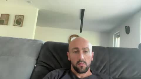 Snapshot of oxlade59 chatting on October 8, 2025, 1:09 pm oxlade59 online show from October 8, 2025, 1:09 pm