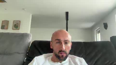 Snapshot of oxlade59 chatting on October 22, 2025, 12:16 pm oxlade59 online show from October 22, 2025, 12:16 pm