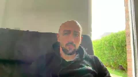 Snapshot of oxlade59 chatting on November 19, 2025, 9:31 am oxlade59 online show from November 19, 2025, 9:31 am