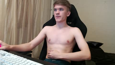 Snapshot of oydikey chatting on October 13, 2025, 3:56 pm Oydin online show from October 13, 2025, 3:56 pm