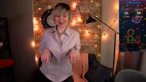 Snapshot of ozalin_green chatting on December 2, 2024, 8:19 am ozalin_green online show from December 2, 2024, 8:19 am