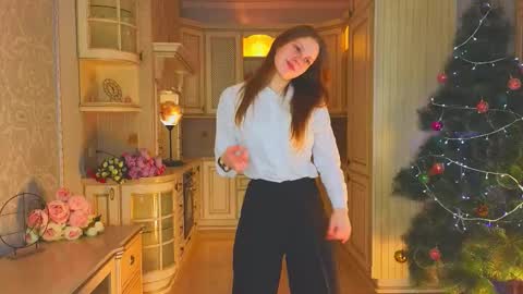 Call me Gabriela online show from December 20, 2025, 1:07 pm