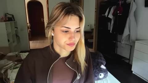 Eva online show from June 12, 2026, 6:01 am
