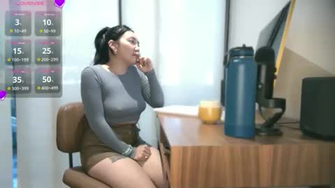 ozhmara online show from October 28, 2025, 2:31 pm