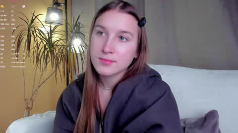 Caroline or just Lina online show from November 22, 2025, 1:15 am