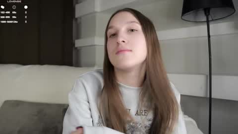 Caroline or just Lina online show from January 7, 2026, 1:08 am