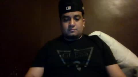 ozlo online show from November 18, 2025, 11:15 pm