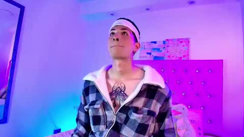 Dany Ozorio online show from November 12, 2025, 4:02 am