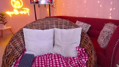 ozzy online show from February 26, 2025, 9:10 am