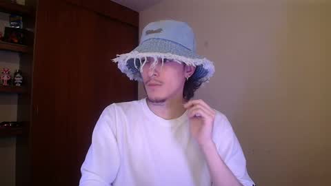  P PARKER  online show from June 3, 2026, 8:47 pm