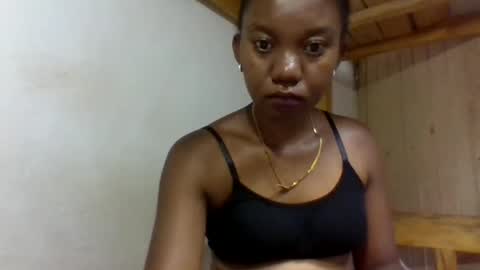 Snapshot of paatriy chatting on February 20, 2026, 6:26 am paatriy online show from February 20, 2026, 6:26 am