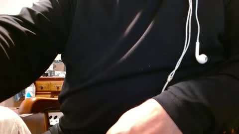 Snapshot of pablito2513 chatting on April 4, 2026, 1:37 am pablito2513 online show from April 4, 2026, 1:37 am