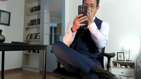 pablo rincon95 online show from June 10, 2026, 11:31 am