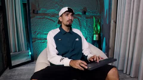 pablo online show from April 7, 2026, 2:45 am