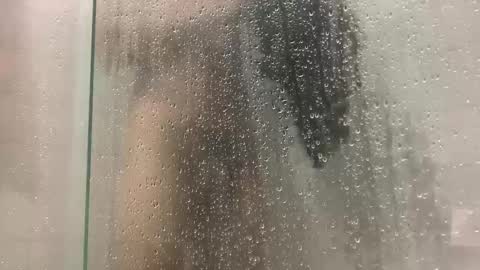 LoneWolf online show from December 12, 2024, 10:24 am