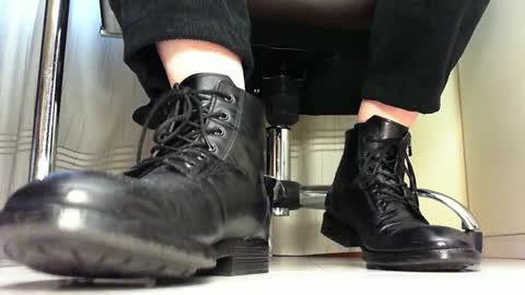 Pablo Meness online show from January 27, 2025, 4:01 pm