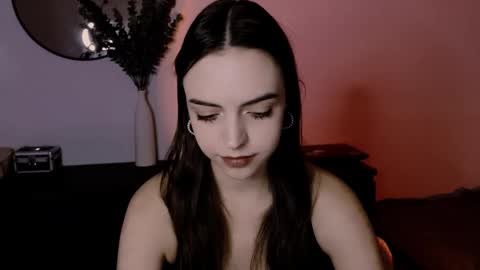 Snapshot of pacificiris chatting on February 6, 2025, 3:41 pm Iris online show from February 6, 2025, 3:41 pm